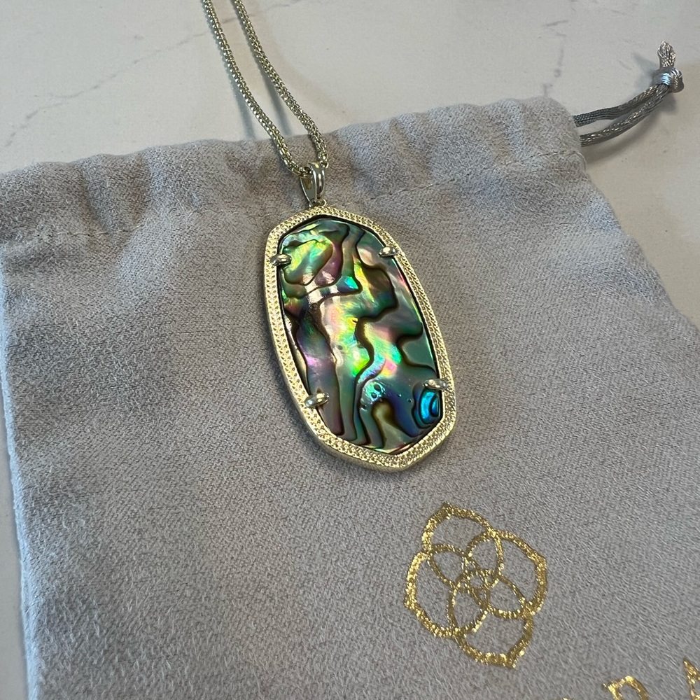 Kendra Scott abalone shell necklace.
